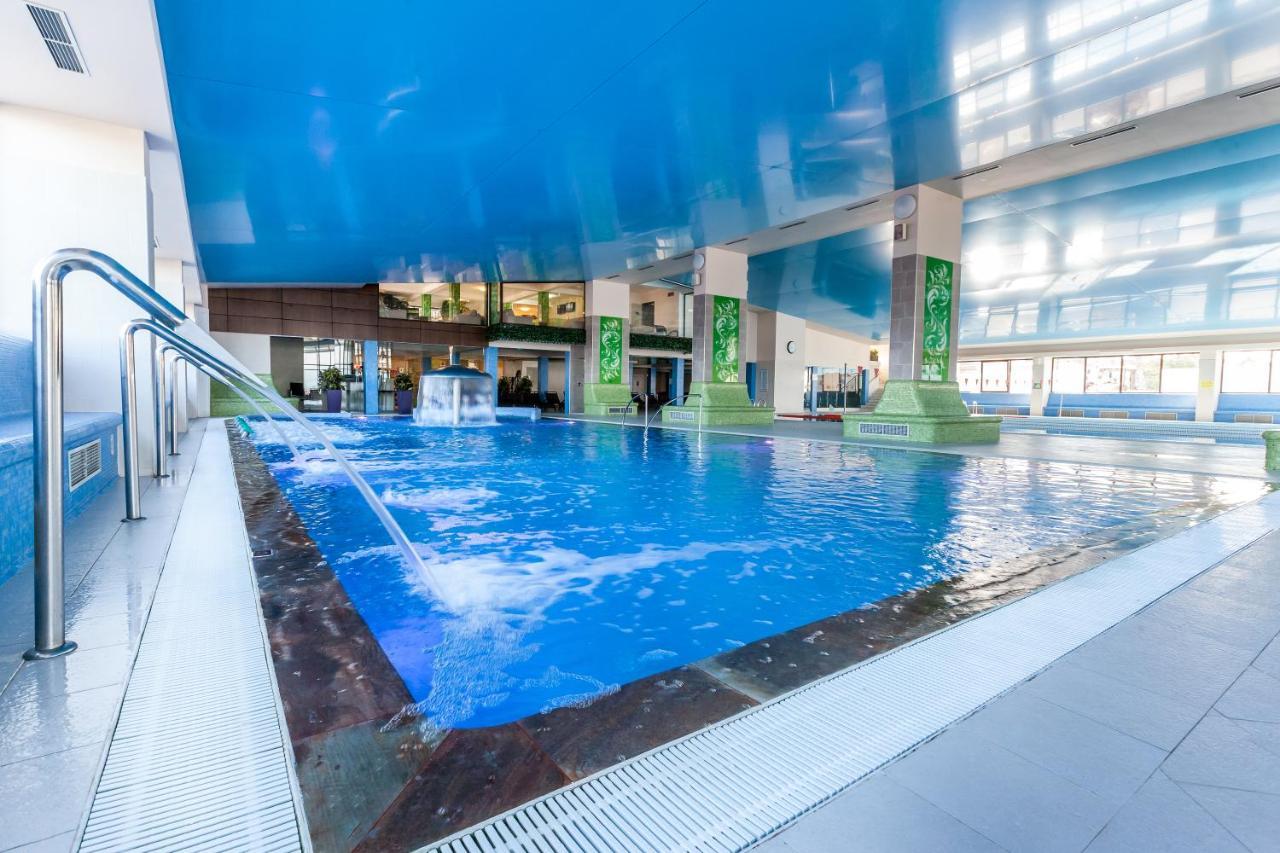 Primera Dru Hotel&Spa Tautii Magherus Ngoại thất bức ảnh